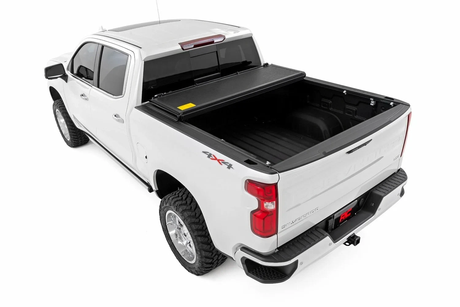 Fits Chevy 1500 (14-19 &Classic) Hard Low Profile Bed Cover 5'9_ Bed 47119551B